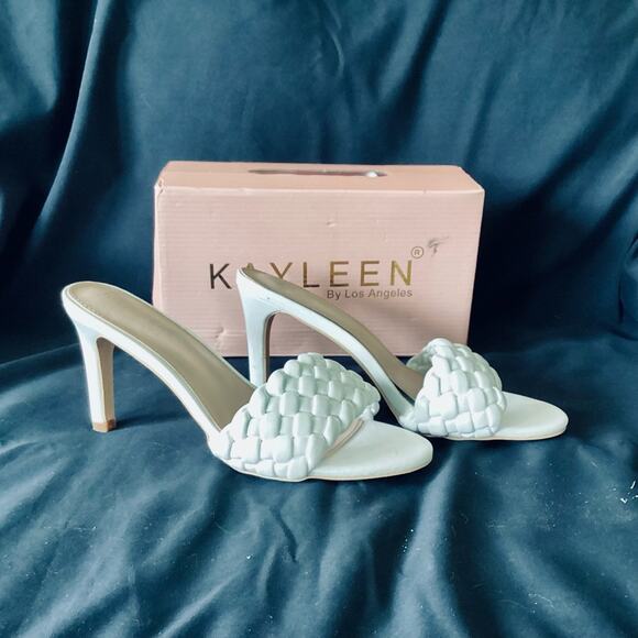 KAYLEEN Slip On Heels - Picture 1 of 8